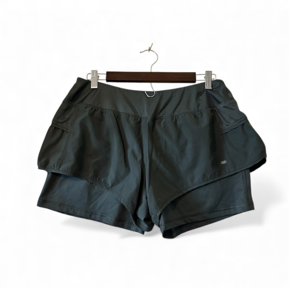 Legend Workout Women's Athletic Shorts in Dark Gray Size Large